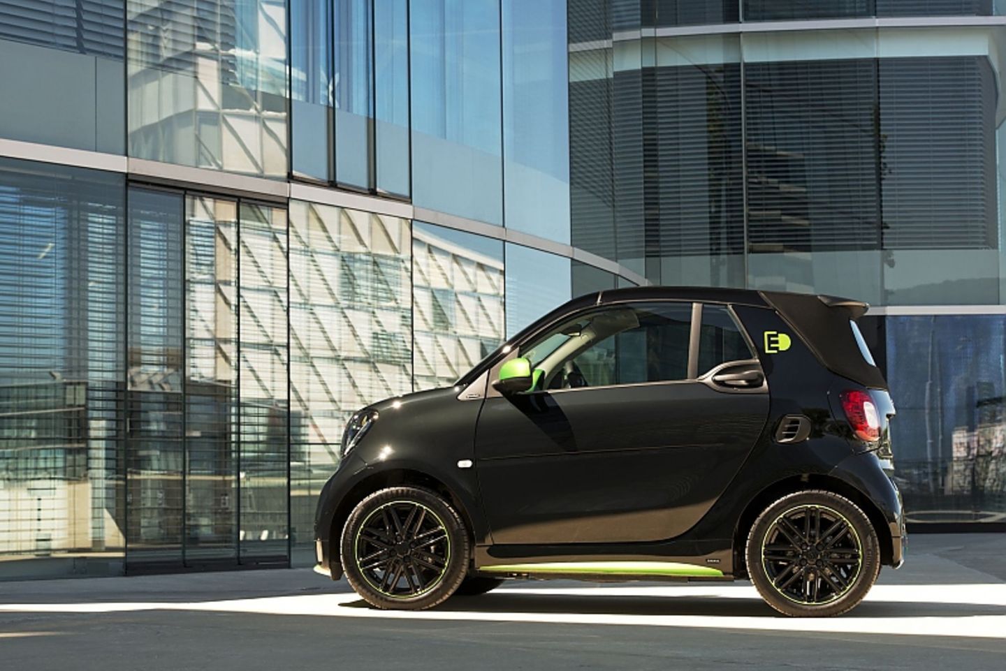 1.115 Kilogramm wiegt der Smart Cabrio Electric Drive.