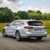 Nach hinten ist der Kombi unübersichtlich