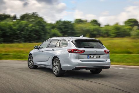 Nach hinten ist der Kombi unübersichtlich