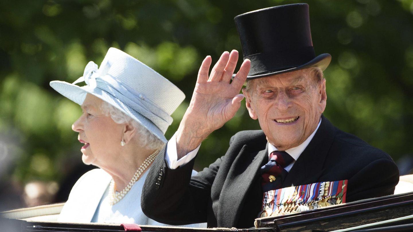 Prinz Philip, Queen Elizabeth