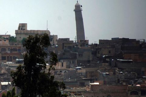 Das schiefe Minarett der Al-Nuri-Moschee in Mossul - der IS hat das histroische Bauwerk gesprengt