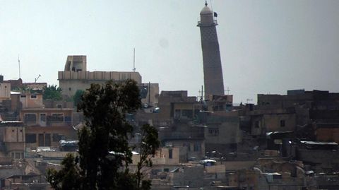 Das schiefe Minarett der Al-Nuri-Moschee in Mossul - der IS hat das histroische Bauwerk gesprengt