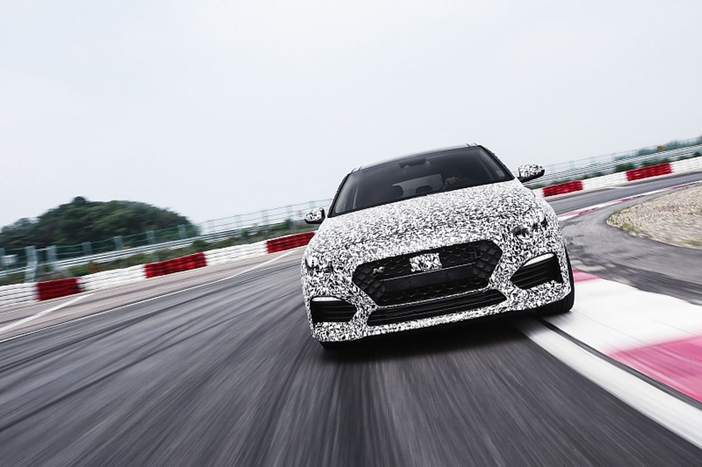 Der Hyundai i30 N stellt den Fahrer vor wenig Probleme