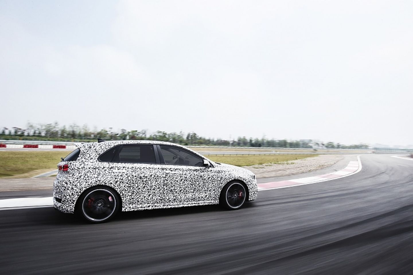Den Hyundai i30 N gibt es nur mit einer Handschaltung