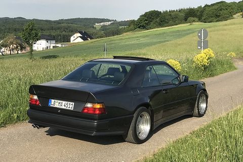 Mercedes 300 CE 6.0 AMG - 385 PS, 289 km/h Spitze