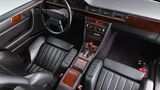 Mercedes 300 CE 6.0 AMG - auch der Innenraum lässt keine Wünsche offen