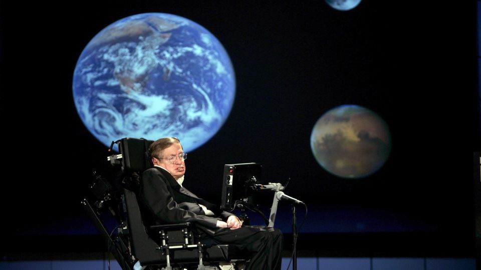 "Ich bin davon überzeugt, dass die Menschheit die Erde verlassen muss": Star-Physiker Stephen Hawking (Archiv-Bild)