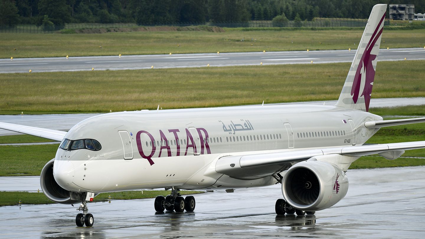 Qatar Airways Airbus A350 Qatar Airways Airbus A350