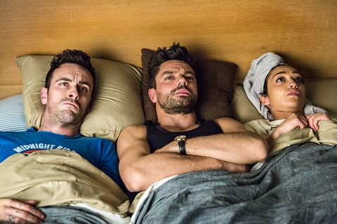 Cassidy, Jesse und Tulip im Bett