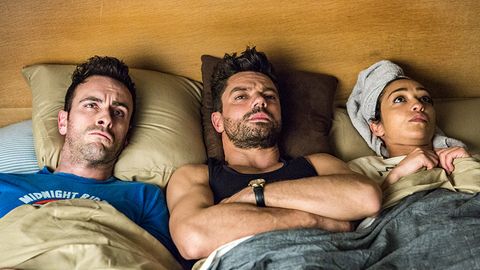 Cassidy, Jesse und Tulip im Bett