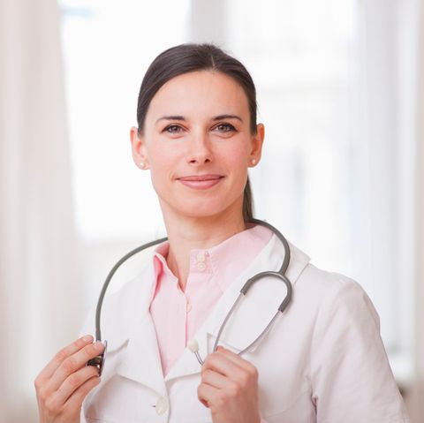 Ein guter Arzt oder eine gute Ärztin nimmt sich Zeit und begegnet dem Patienten auf Augenhöhe