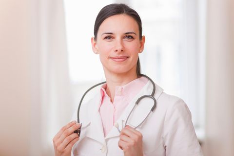 Ein guter Arzt oder eine gute Ärztin nimmt sich Zeit und begegnet dem Patienten auf Augenhöhe