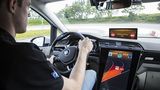 Fährt man gegen die Fahrtrichtung stoppt das Vision Zero Vehicle