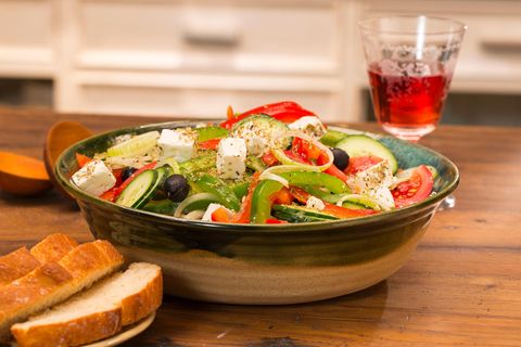 Mediterranes Salatrezept: So schmeckt der Bauernsalat wie in Griechenland