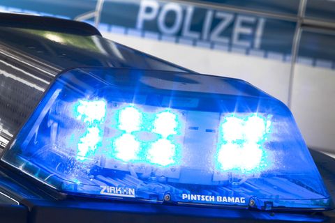 Ein 30-jähriger Mann ist in Rostock bei einem Polizeieinsatz ums Leben gekommen (Symbolbild)