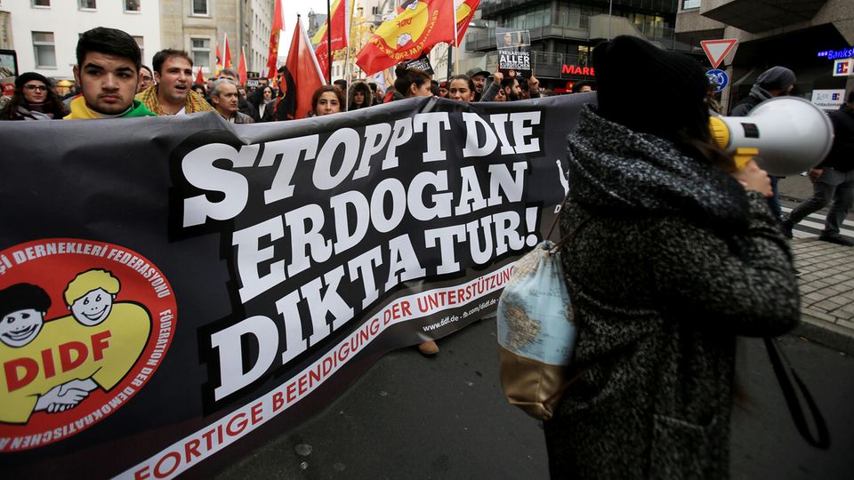 Die Regierung der Türkei hat nach Angaben der "Welt" Listen von Oppositionellen an die Bundesregierung geschickt (Archivbild)