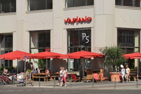 Ein Restaurant der Kette Vapiano am Potsdamer Platz in Berlin