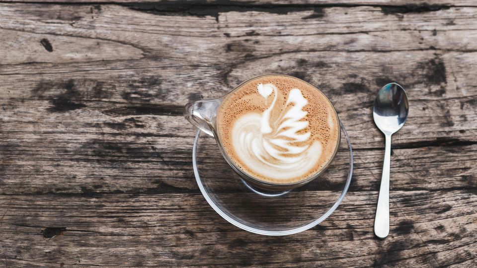 Latte Macchiato mit Hafermilch