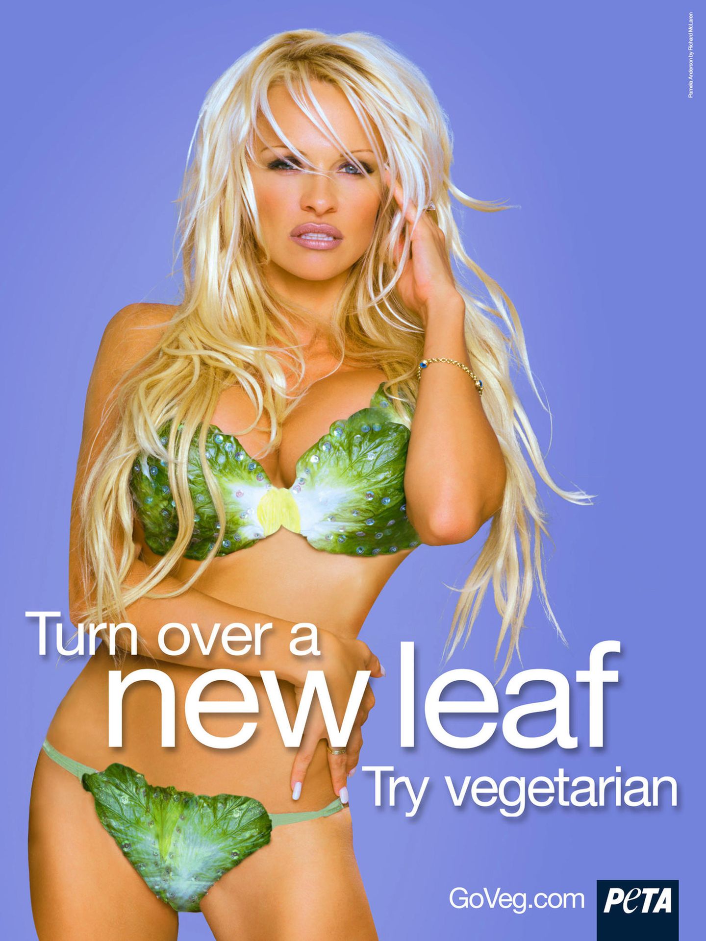 Pamela Anderson posiert für ein Plakat der Tierrechtsorganisation PETA