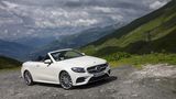 Das Mercedes-Benz E 400 4Matic Cabriolet ist da aktuelle Topmodell.