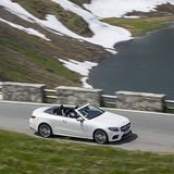 Das Mercedes-Benz E 400 4Matic Cabriolet ist 4,83 Meter lang,...