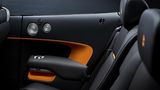 Rolls Royce Dawn Black - mit mandarinfarbenen Applikationen