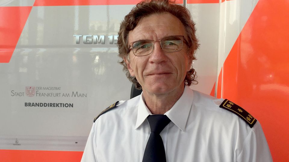 Reinhard Ries, Leiter der Feuerwehr Frankfurt am Main Reinhard Ries, Leiter der Feuerwehr Frankfurt am Main