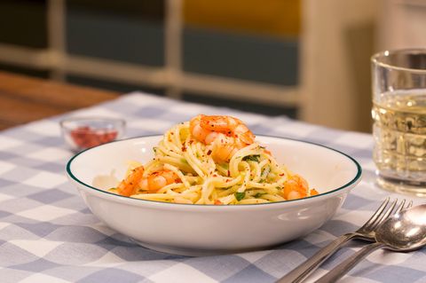 Marinierter Spargel-Erdbeer-Salat