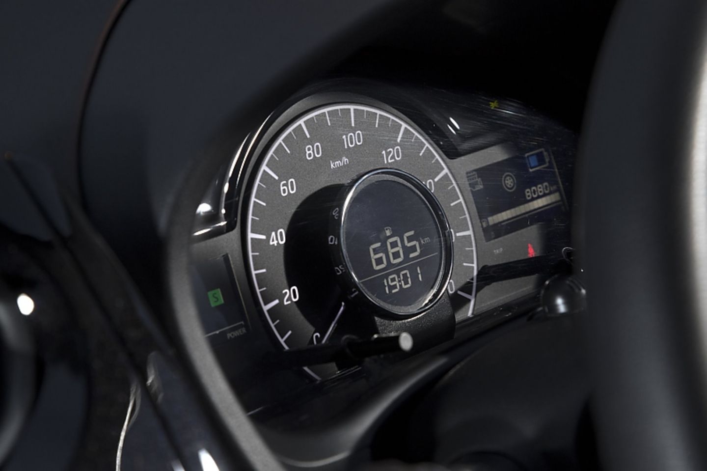 Die Instrumente des Nissan Note E-Power