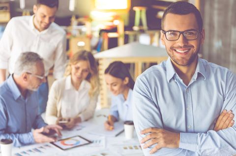Topverdiener haben oft Führungsverantwortung und arbeiten in großen Unternehmen
