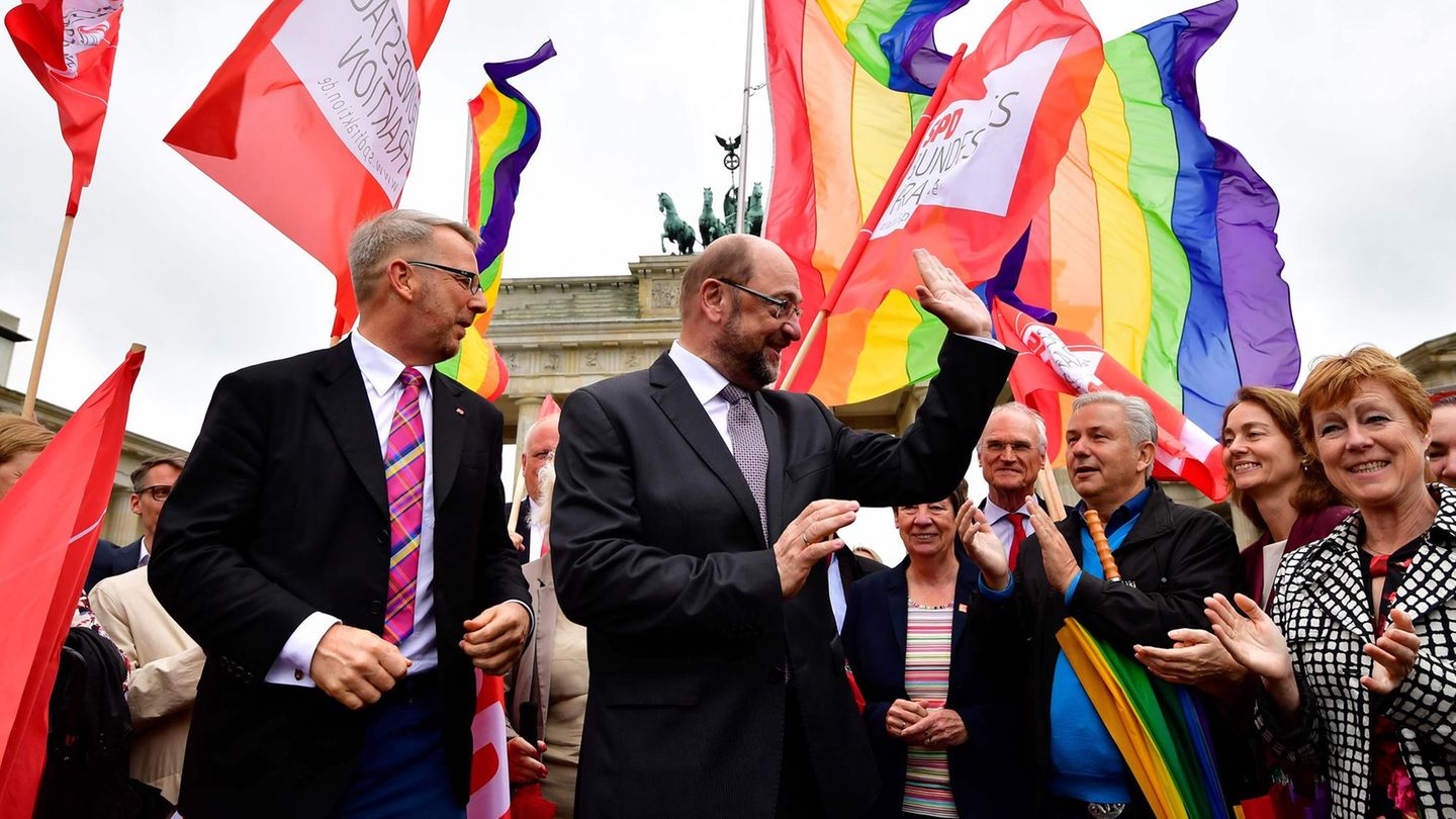 SPD-Chef Martin Schulz vor dem Brandenburger Tor