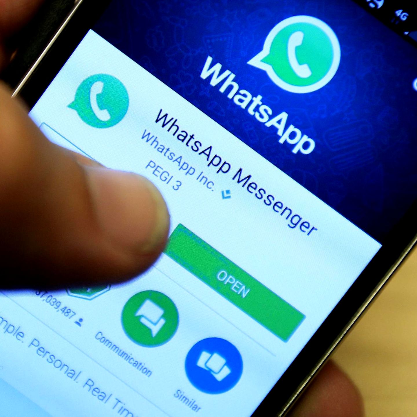Whatsapp Gerichtsurteil Abmahnung Moglich Wenn Man Kontakte Weitergibt Stern De