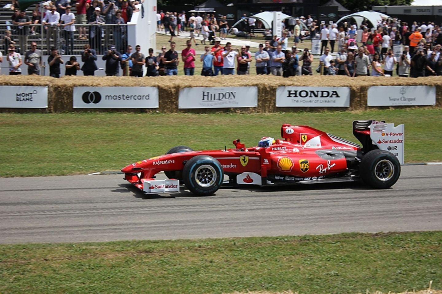 Der Ferrari F60 von 2009 wurde von Marc Gene pilotiert.
