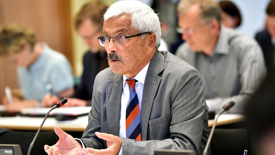 Bruno Jost, Sonderermittler im Fall Anis Amri, bei einer Sondersitzung des Innenausschusses der Berliner Abgeordnetenhauses