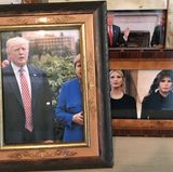 Die im Zimmer aufgestellten Bilder zeigen Trump mit seinen Liebsten
