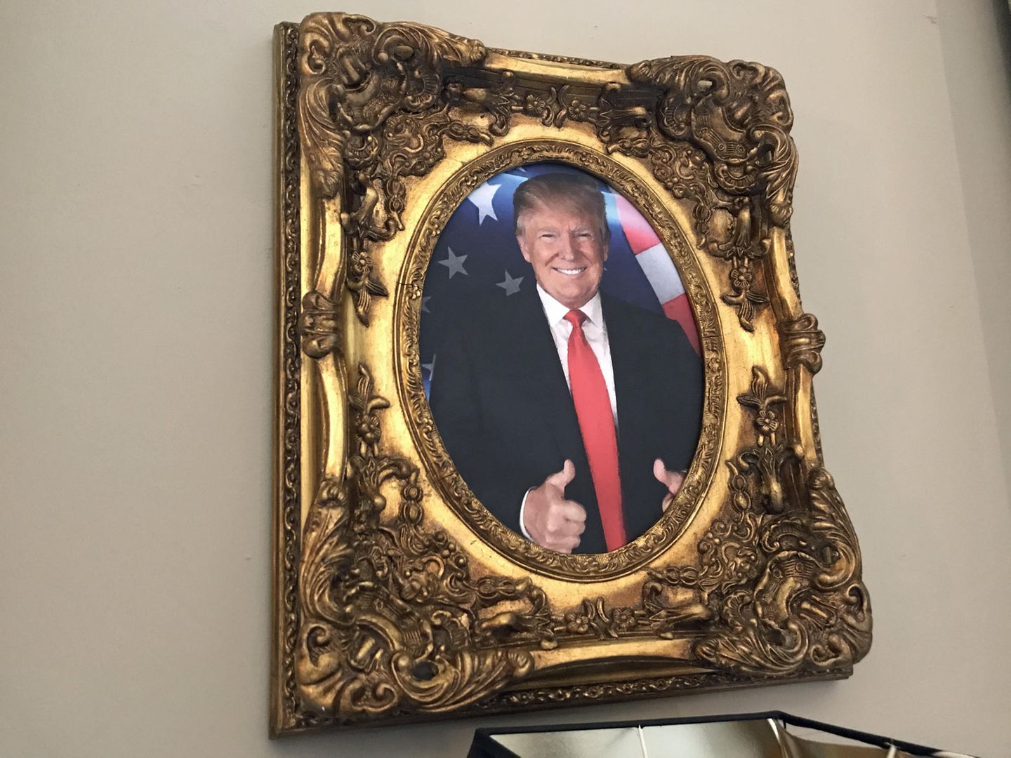 An der Wand: ein Porträt des besten US-Präsidenten aller Zeiten