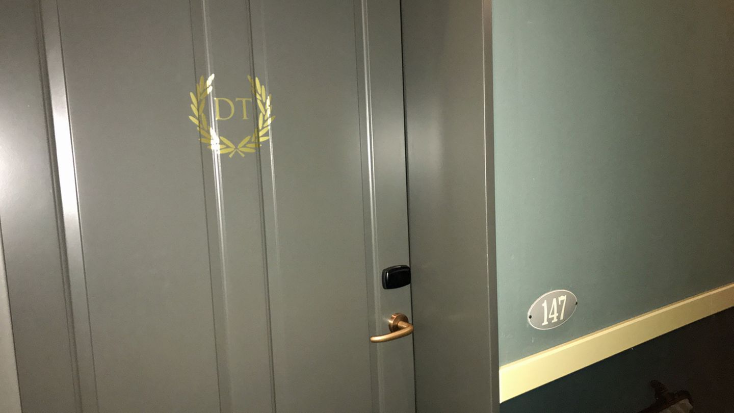 Das Zimmer im 25hours-Hotel kann auf Ebay für die Nächte vom 7.-9. Juli ersteigert werden. Der Erlös geht an die die Klimaschutzorganisation "Klima ohne Grenzen".