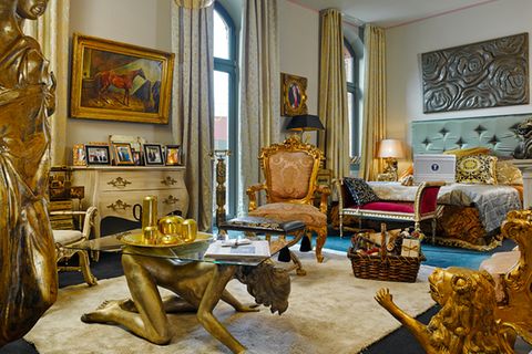 Pomp und Kitsch: Das Hotel "25hours" hat in der Hamburger Hafen-City ein Zimmer im Stile von Trumps New Yorker Apartment eingerichtet
