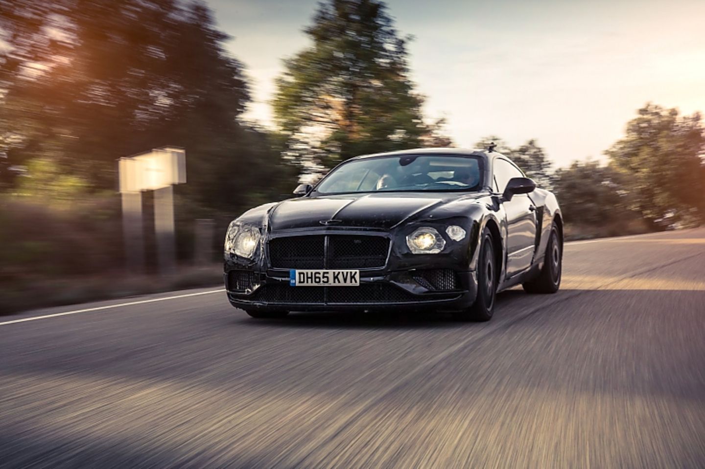 Bentley Continental GT 2018 - bis zu 330 km/h schnell