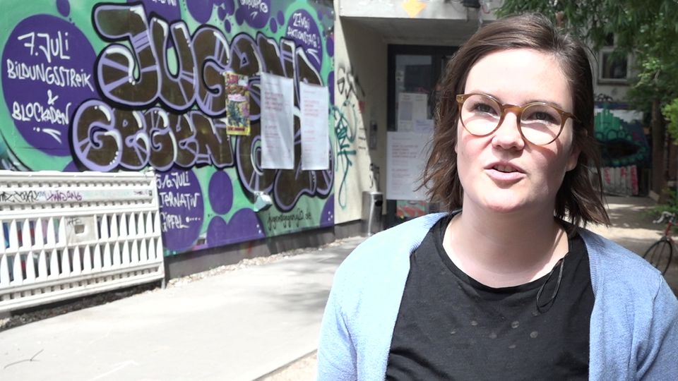 G20 Emily Laquer dbate G20 in Hamburg: Aktion BlockG20 will Gipfel mit zivilem Ungehorsam blockieren