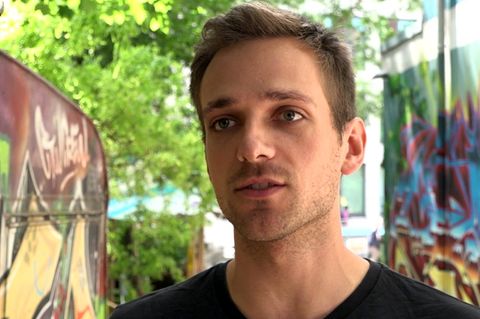 Gipfel-Gegner Nico Berg im Interview: "Die Gewalt geht von den G20 aus"