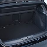 Der Kofferraum des Peugeot 308 GTi faßt 470 Liter