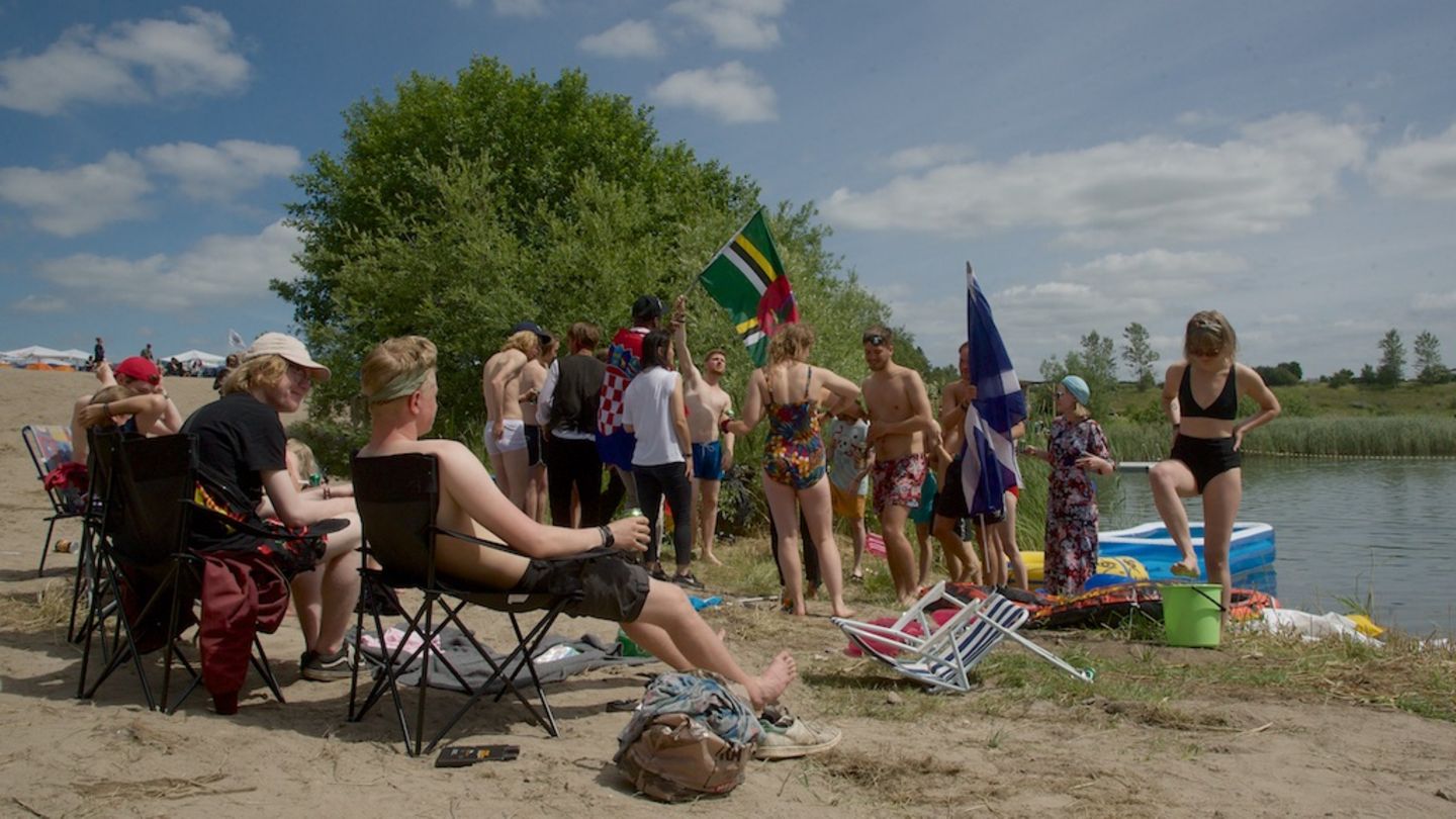 Besucher am Badesee Roskilde