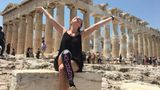 devgal in Athen