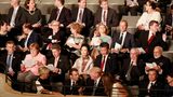 Draußen Krawall, drinnen Musik: Die Staats- und Regierungschefs der G20-Staaten besuchen am Freitagabend teilweise mit ihren Partnern ein Konzert in der Elbphilharmonie.