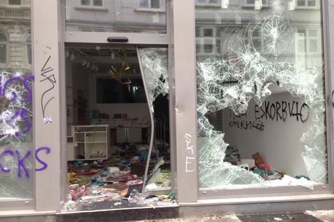 Die Hamburger Sternschanze am Morgen danach: Eine Spur der Zerstörung zieht sich durch das linke Viertel nach den G20-Krawallen
