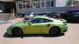 Allein der Preis für den Lack des Porsche 911 Turbo S liegt bei 60.000 Euro.