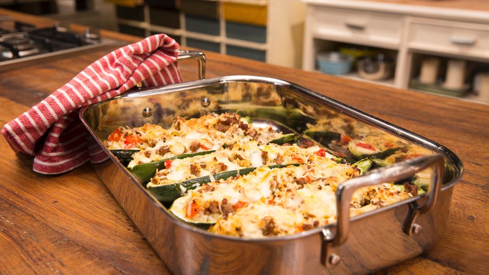 Gefüllte Zucchini