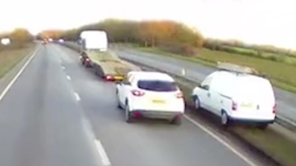 Großbritannien: LKW-Fahrer bremst bewusstlosen PKW-Fahrer ab