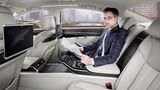 Audi A8 2018 - Arbeiten auf längeren Fahrten